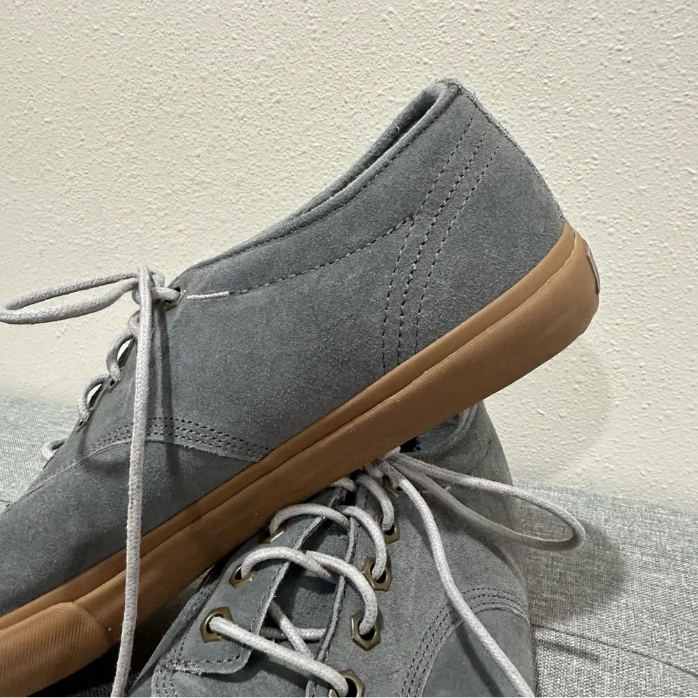 Dekline Jaws Aaron Homoki Men's Gray Suede Sneakers